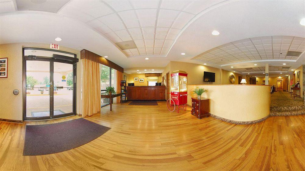Clarion Pointe Charlottesville Exteriör bild